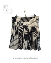 Load image into Gallery viewer, Mini skirt - black and white - polyester and elastane - spring summer - Size 42 - Motivi Tante Emma Online
