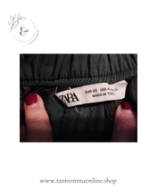 Load image into Gallery viewer, Green trousers - woman - 100% Lyocel - Zara - Size XS Tante Emma Online