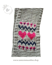 Load image into Gallery viewer, Acrylic wool scarf - woman - beige