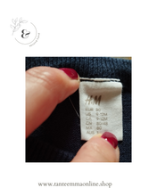 Load image into Gallery viewer, Striped sweater with patches on the elbows - blue and bordeaux - boy - spring autumn - 100% cotton - 9/12 months - H&M Tante Emma Online