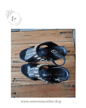 Carica l&#39;immagine nel visualizzatore di Gallery, Black sandals in real leather - with fringes and studs - chunky hill 10 cm - Giancarlo Paoli - size 38 Tante Emma Online
