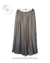 Load image into Gallery viewer, Elegant skirt | shiny grey | M | liu-jo Tante Emma Online
