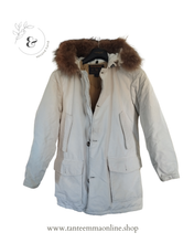 Carica l&#39;immagine nel visualizzatore di Gallery, White hooded Parka - in real good conditions - woman - fall winter - Woolrich - size 44/46 Tante Emma Online
